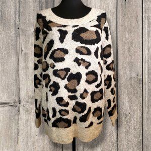 NWT Aqua Curve Leopard Print Fuzzy Rib Knit Oversized Crew Neck Sweater, 2X